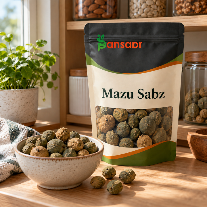Aleppo Oak (Mazu Sabz) مازو سبز in Pansaar zipper pouch