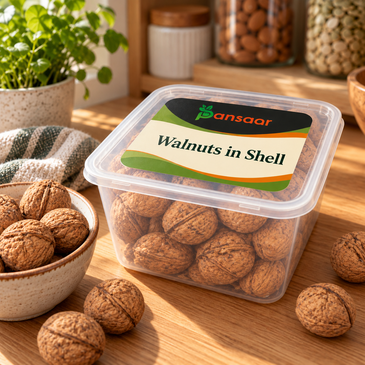 Walnuts in Shell in Pansaar box
